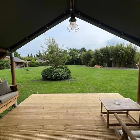 Luxusní stan Romala's Glamping Hideaway