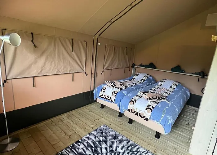 Romala's Glamping Hideaway *