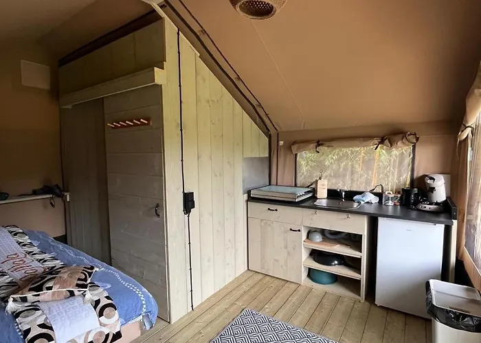 Lyxtält Romala's Glamping Hideaway *