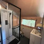 Romala's Glamping Hideaway Kiel-Windeweer