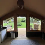 Luksusowy namiot Romala's Glamping Hideaway Kiel-Windeweer